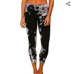 Hard Tail | Tie Dye Flat Top Leggings